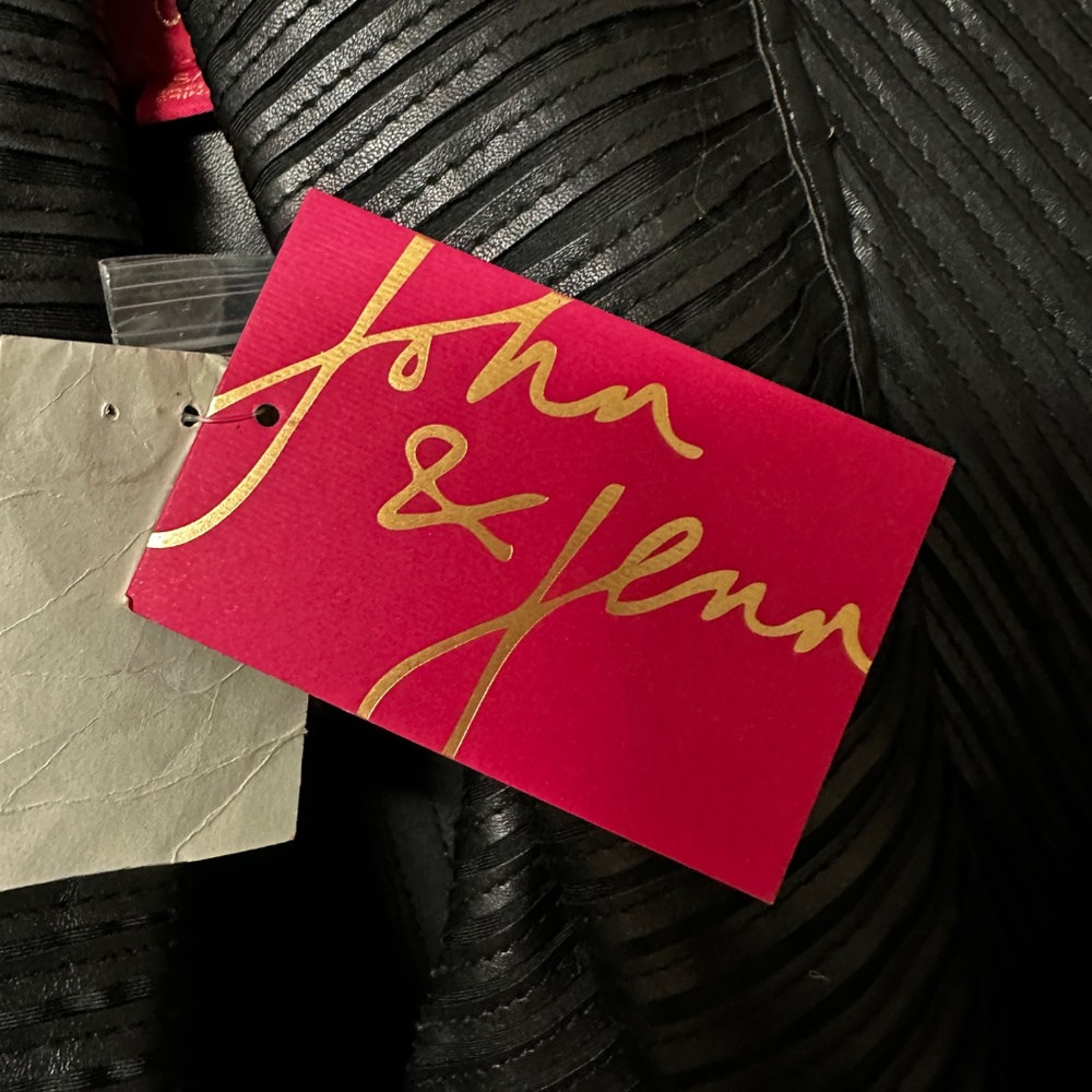 Jacket - Picture 15 of 16